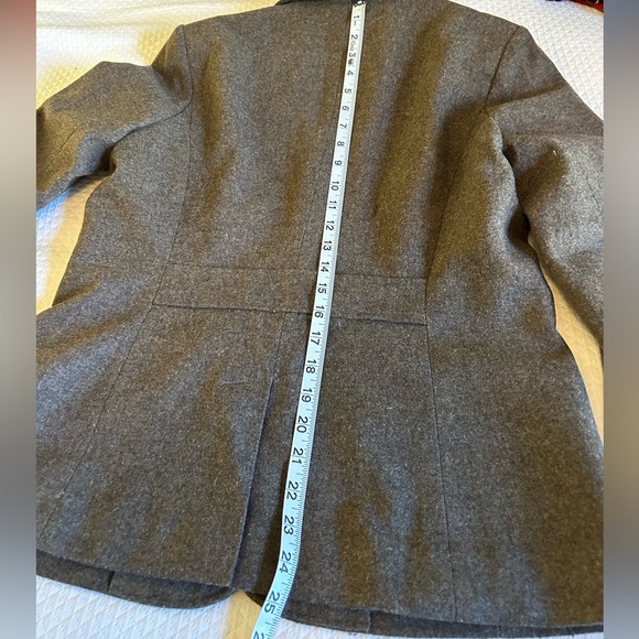 Eddie Bauer soft heathered wool blazer - Picture 6 of 9